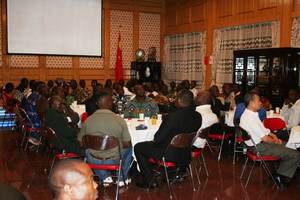 Des boursiers du gouvernement chinois reçus à dîner par l’ambassadeur de Chine à Bangui