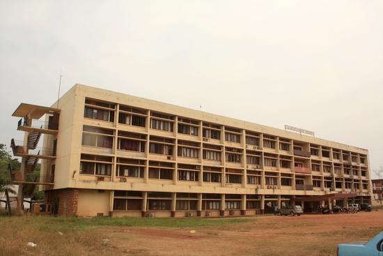 Signature d’un contrat de plus d’un milliard de francs CFA pour la réhabilitation du Building administratif de Bangui Signature d’un contrat de plus d’un milliard de francs CFA pour la réhabilitation du Building administratif de Bangui