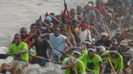 Les compétiteurs sur le fleuve Oubangui, Photo-Acap/Biongo