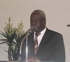 M. Ambroise Zawa ouvrant la Conférence, Photo-ACAP/Soupou