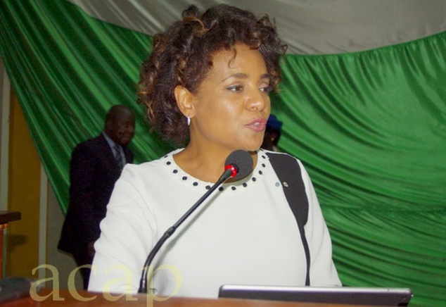Michaëlle Jean à la tribune du parlement centrafricain
