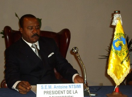 Le président de la commission de la CEMAC Antoine Ntsimi , Photo-ACAP