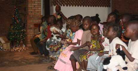 Centrafrique/Social : lancement de la prise en charge des orphelins par l’association « En vie France Centrafrique »