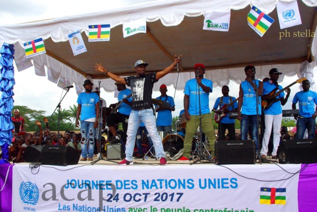 Le groupe Lakouanga Musica du chanteur Ozaguin