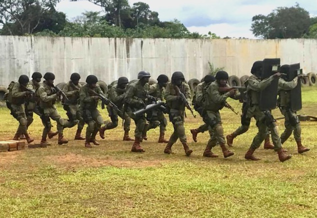 Séquence de simulation en fin de formation des militaires centrafricains en Guinée Equatoriale