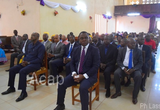 En première ligne, les Ministres Kazagui et Dondra