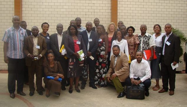 Clôture à Douala du séminaire sur le rôle des médias dans les processus électoraux en Afrique Centrale Clôture à Douala du séminaire sur le rôle des médias dans les processus électoraux en Afrique Centrale