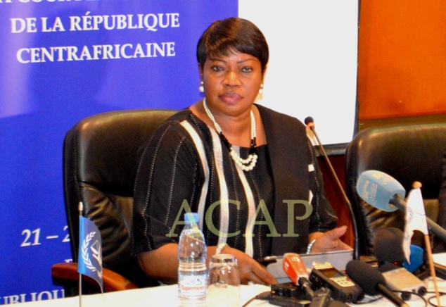 Fatou Bensouda pendant sa conférence de presse, le 21 mars à Bangui