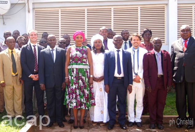 Photo de famille des participants