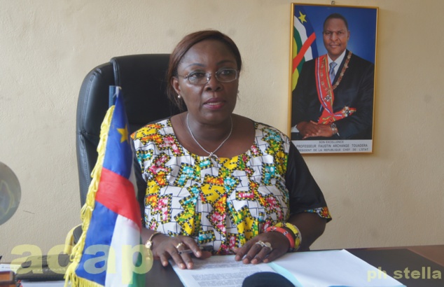 La ministre de la Promotion de la Femme, Aline-Gisèle Pana
