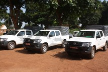 Remise des trois véhicules  4X4 aux chefs d’exploitation de la cellule Coton