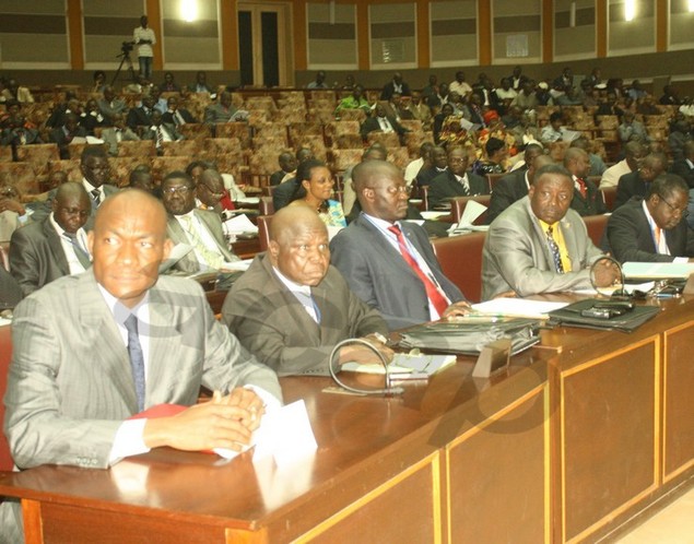 centrafrique: Les premiers états généraux des finances de la République Centrafricaine centrafrique: Les premiers états généraux des finances de la République Centrafricaine