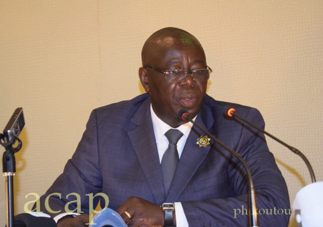 Le premier Vice-président de l'Assemblée nationale, Jean-Symphorien Mapenzi