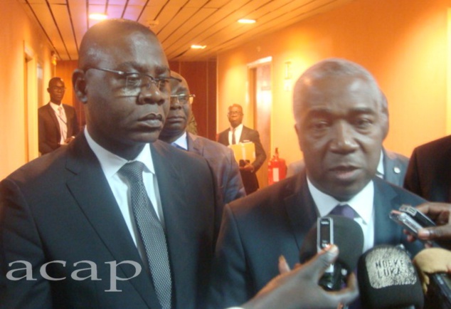 Le ministre Henri-Marie Dondra et le Vice-gouverneur de la BEAC, Dieudonné Evou Mékou