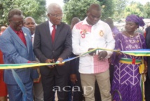 Le ministre Gontran Djono Ahaba inaugure une station-service à Damara