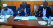 au centre M. Maxime Mokom, ministre chargé du désarmment, démobilisation, réinsertion et rapatriement au centre M. Maxime Mokom, ministre chargé du désarmment, démobilisation, réinsertion et rapatriement