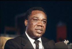 Seizième anniversaire du décès du regretté président David Dacko Seizième anniversaire du décès du regretté président David Dacko