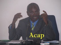 M. Emmanuel Bizo, ministre des eaux, forêts, chasses et pêche chargé de l'environnement (Ph. Gbanga/Acap)