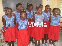 Les élèves de l'école Sainte Thérèse (ph. Vonou/Acap)