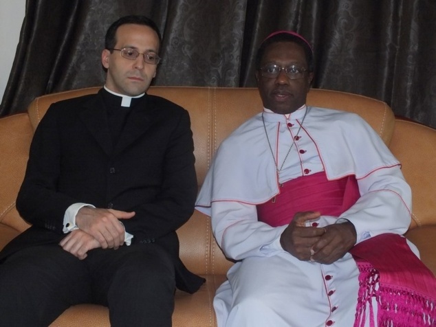 Le Nonce Apostolique Monseigneur Okolo Judes Thaddès exige la restitution des biens et matérielles de l’Eglise Catholique