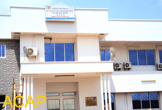 Remise d’un bâtiment à l’Agence nationale de l’eau et de l’assainissement