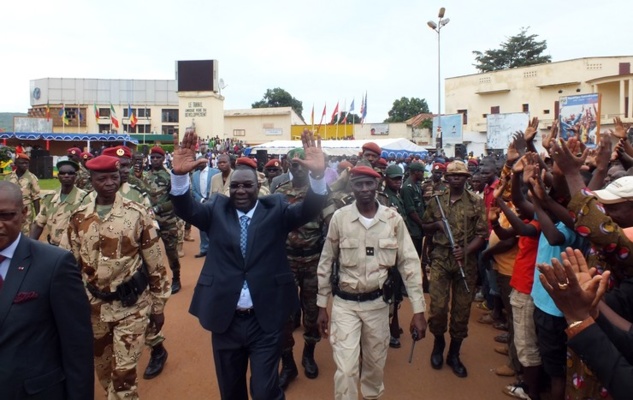 Implication des chefs traditionnels dans la stratégie de développement du Président Michel Djotodia Am Nondroko Implication des chefs traditionnels dans la stratégie de développement du Président Michel Djotodia Am Nondroko