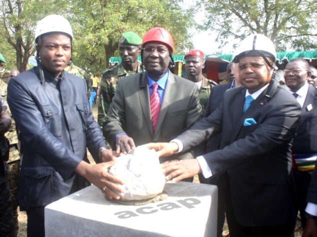 Vers une citée des médias avec la pose de la première pierre de la construction d'un bâtiment de Radio Centrafrique dans le domaine de Télé Centrafrique