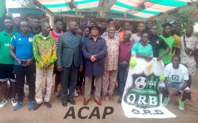 Le Président du club  Olympique Réal de Bangui encourage ses joueurs à la victoire du play-off