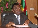 Le Premier ministre centrafricain, Elie Doté, vendredi 21 septembre 2007 lors de sa déclaration (Ph. Yaka MAïde/Acap)