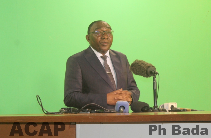 Le Ministre Maxime Balalou rassure l’opinion publique sur l’engagement du gouvernement aux cotés des victimes du drame du Lycée Barthelemy Boganda