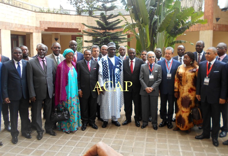 Quelques hautes personnalités autour du Ministre camerounais des Finances