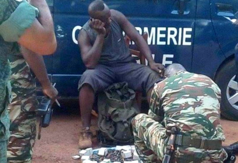 La casque bleu gabonais pris la main dans le sac