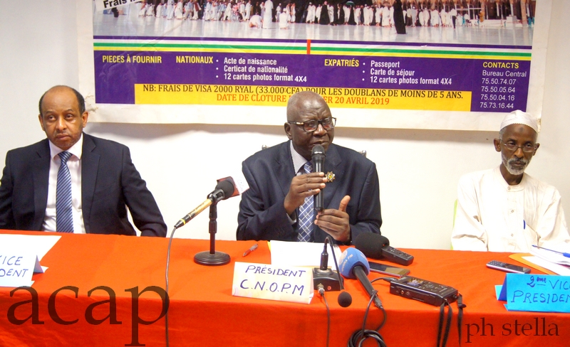 El Hadj Moussa Laurent Ngon Baba pendant sa conférence de presse