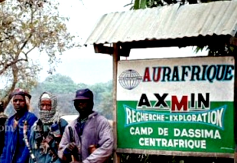 Une pancarte indiquant les activités d'Aurafrique à Ndassima (Archives)