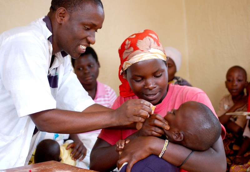 Scène de vaccination de routine (archives)