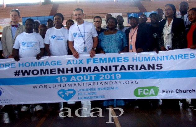 Photo de famille des acteurs humanitaires
