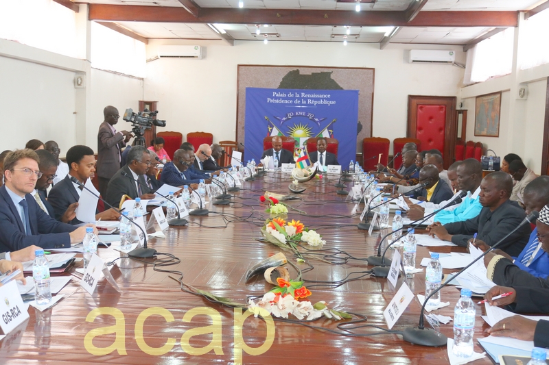 Le premier ministre Firmin Ngrébada ouvre les travaux de la 5è session du comité exécutif de suivi de l'APPR-RCA
