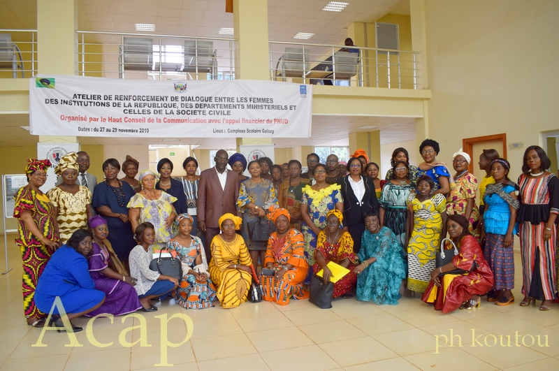 Le HCC organise des échanges entre les femmes des institutions et autres 