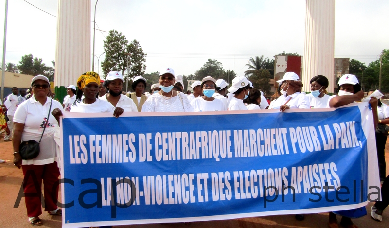 Les femmes centrafricaines marchent pour la paix