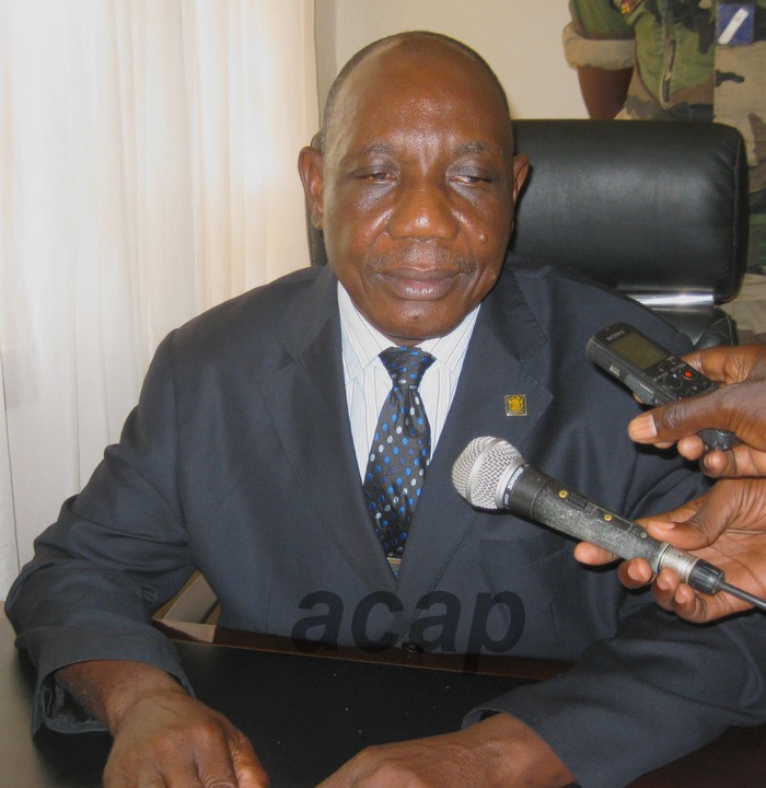 Le Ministre de la Communication, M. Victor Waké, dément une prétendue censure du Président du CNT