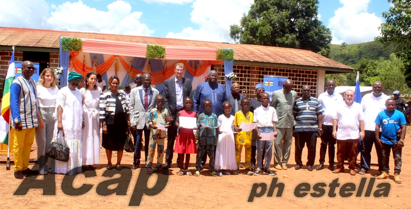 Remise des jugements supplétifs d’actes de naissance aux enfants scolarisés de Bégoua