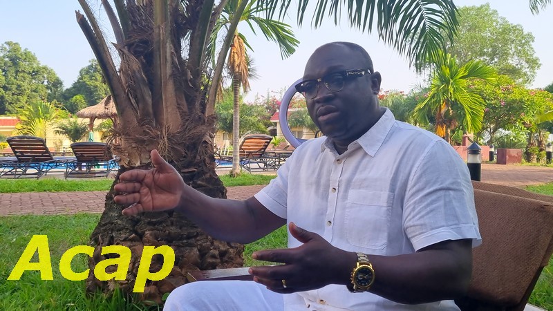 Aristide Briand Reboas auteur d’un nouveau livre sur les relations Sino-Africaine