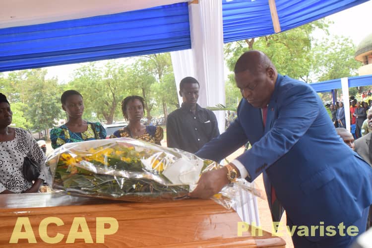 Cérémonie officielle des obsèques du Haut Conseiller Simon Pierre Ndouba-Beret
