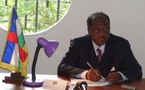 Le professeur Abel Goumba dément 'l'maginaire démission' du Conseil national de la médiation.