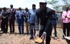 Le Ministre Justin Gourna-Zacko pose la première pierre du réseau téléphonique à Boganda