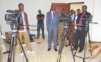Le ministre de la Communication, Charles Paul Lemasset Mandya, visite la future station de la chaîne de télévision privée Vision IV RCA