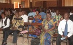 Les animateurs, techniciens et membres du comité de gestion de la radio communautaire de Bossangoa en formation