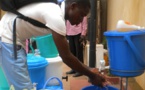  La population du 5ème arrondissement de Bangui reçoit des kits de lavage de mains contre le COVID-19