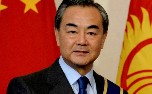 Le conseiller d'État et ministre chinois des Affaires étrangères, Wang Yi, évoque les résultats du 2ème Forum de « la Ceinture et la Route » pour la coopération internationale