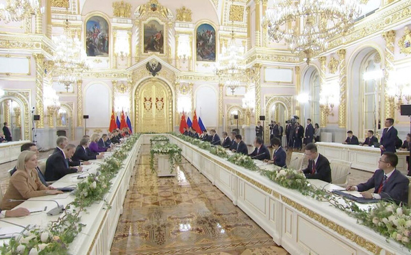 La Chine et la Russie assumeront une responsabilité particulière en tant que grands pays